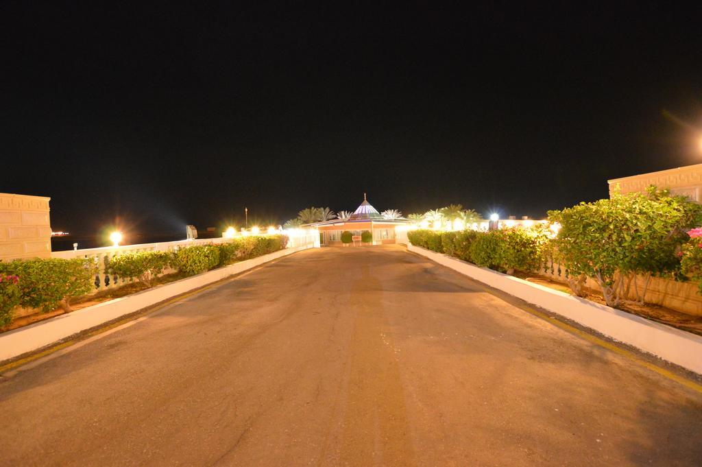 Al Ahmadi Plaza Resort 廷布 外观 照片