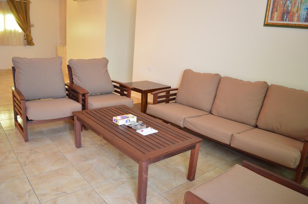 Al Ahmadi Plaza Resort 廷布 外观 照片