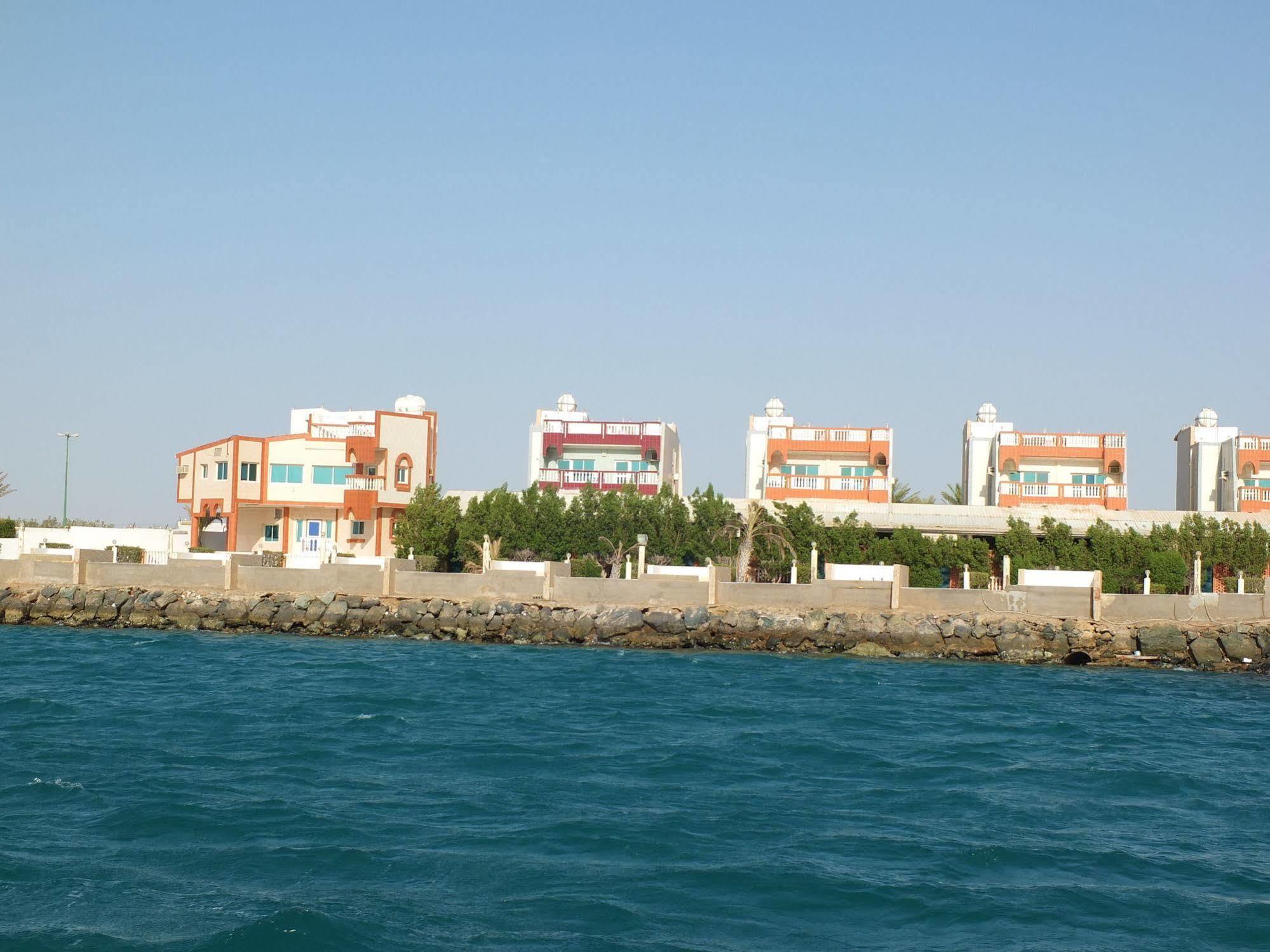 Al Ahmadi Plaza Resort 廷布 外观 照片