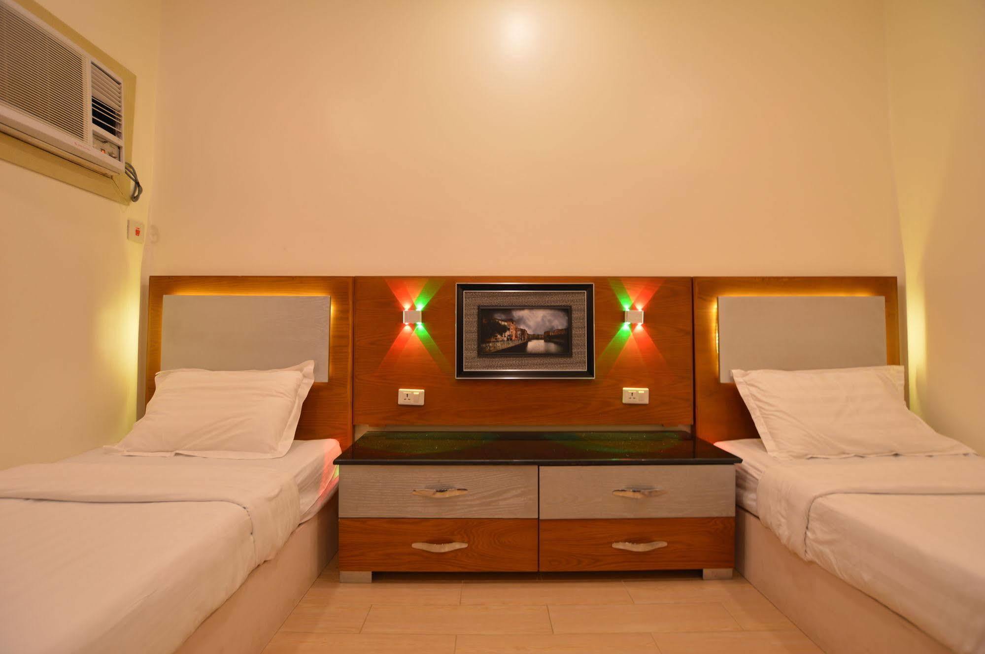 Al Ahmadi Plaza Resort 廷布 外观 照片