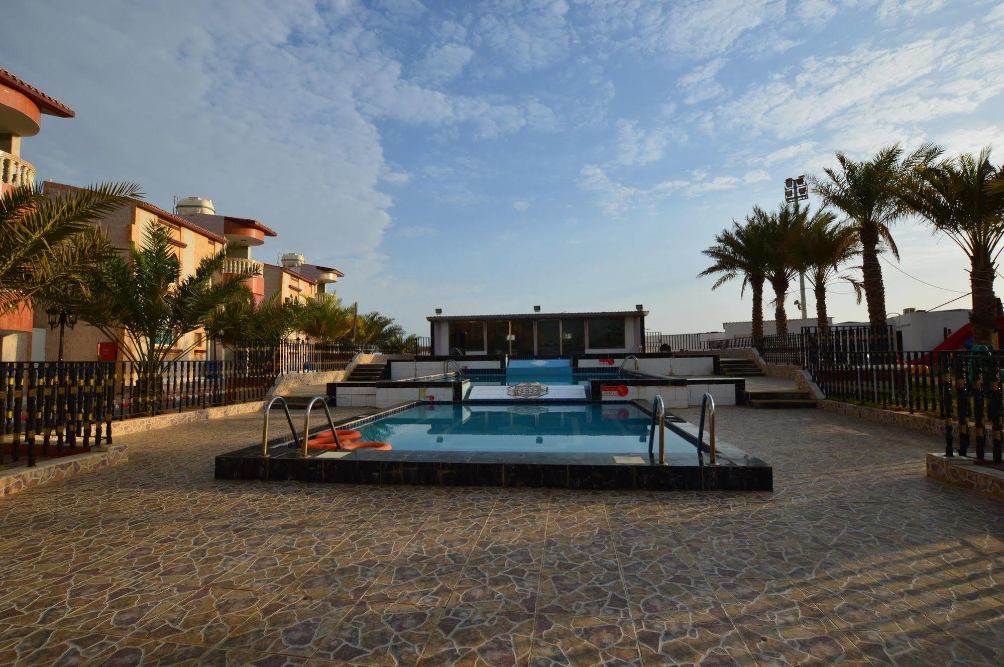 Al Ahmadi Plaza Resort 廷布 外观 照片