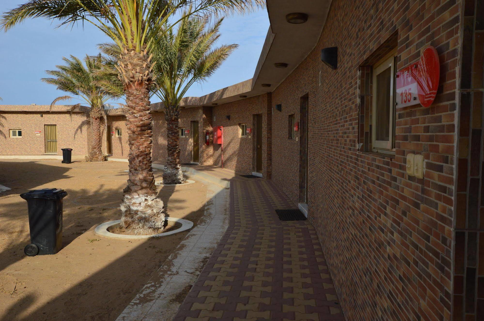 Al Ahmadi Plaza Resort 廷布 外观 照片